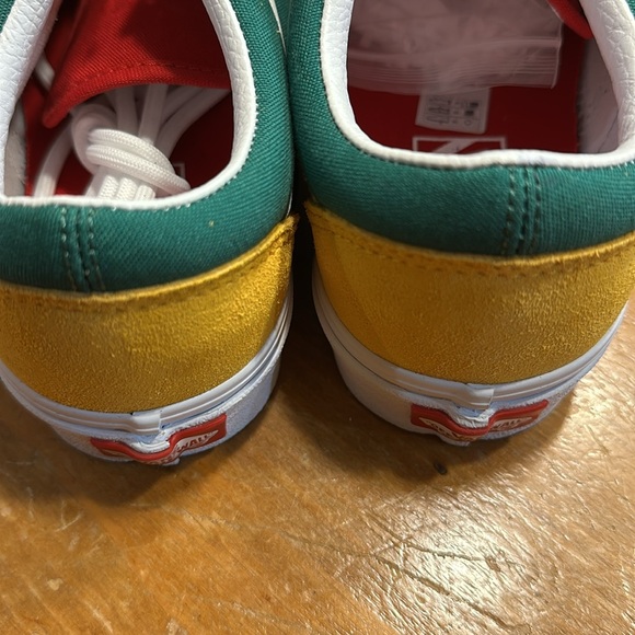 Women’s VANS Old Skool Sneakers ‘Yacht Club’ Green / Blue / Yellow / Red NEW - Picture 3 of 7